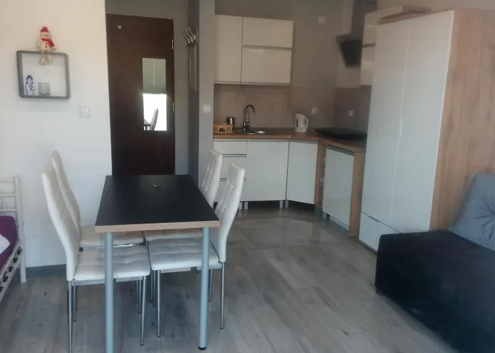 Kapitana Przy Plazy Typu Apartman